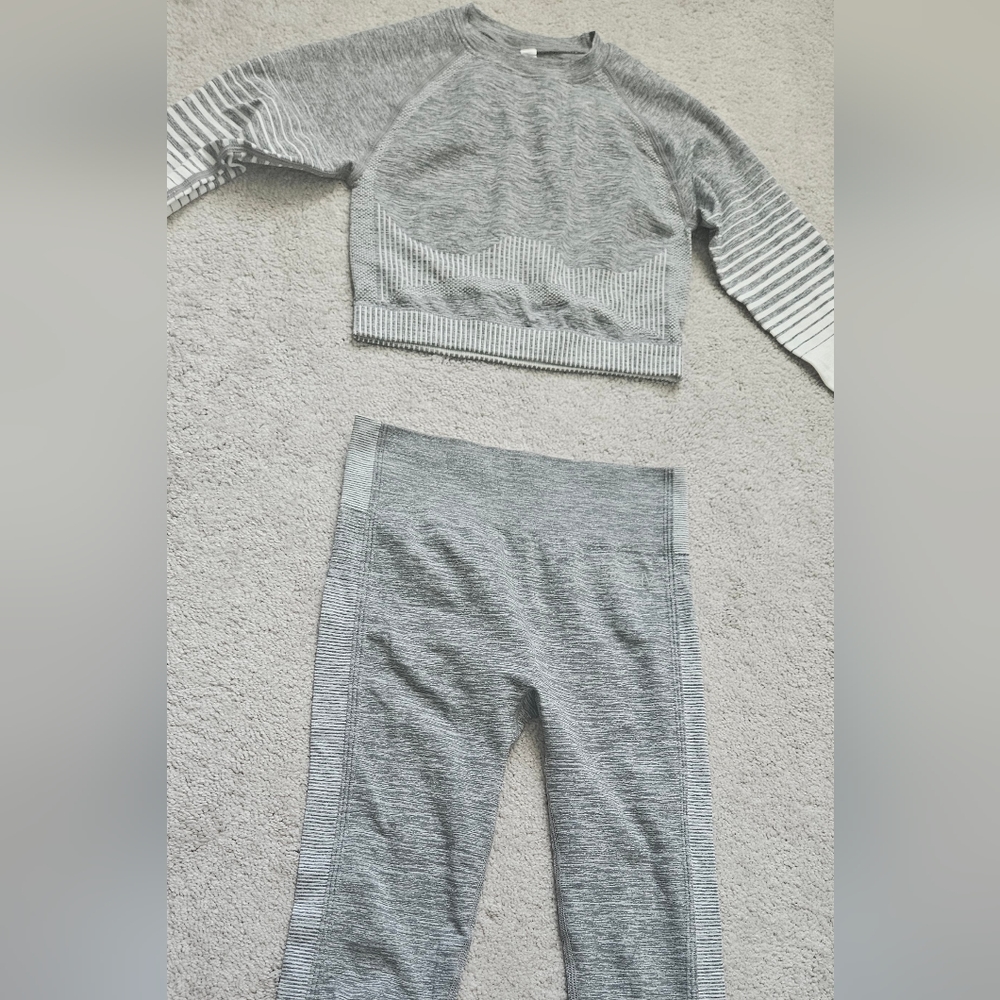 BodyNV Matching Gray and White Set